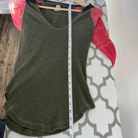 Women's We The Free Top Size S Green Long Sleeve - Picture 3 of 4